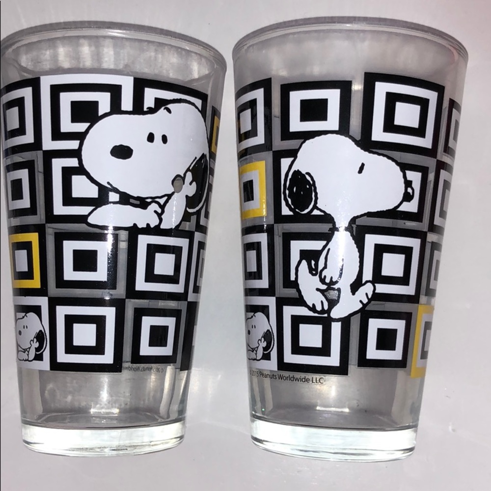 Snoopy glasses